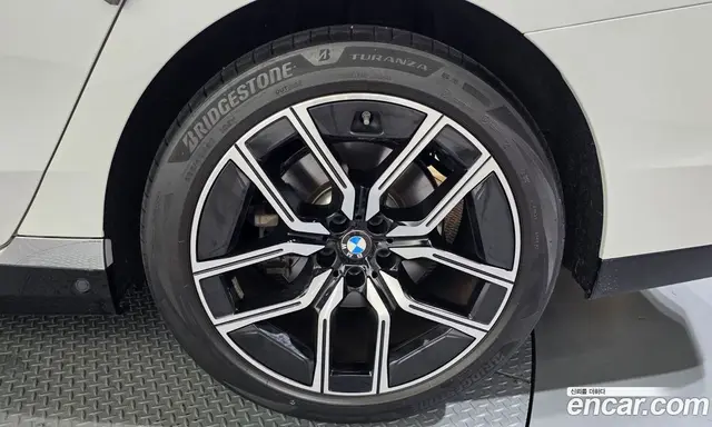 BMW 7 серия 2024 3.0 автомат (гидро), миниатюра 7