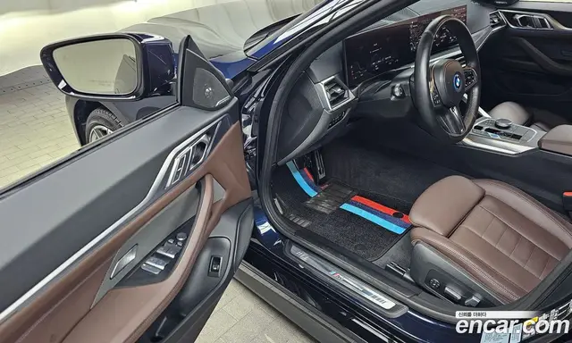 BMW i4 2023 0.2 автомат (гидро), миниатюра 12