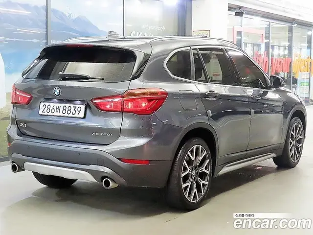 BMW X1 2022 2.0 автомат (гидро), миниатюра 2