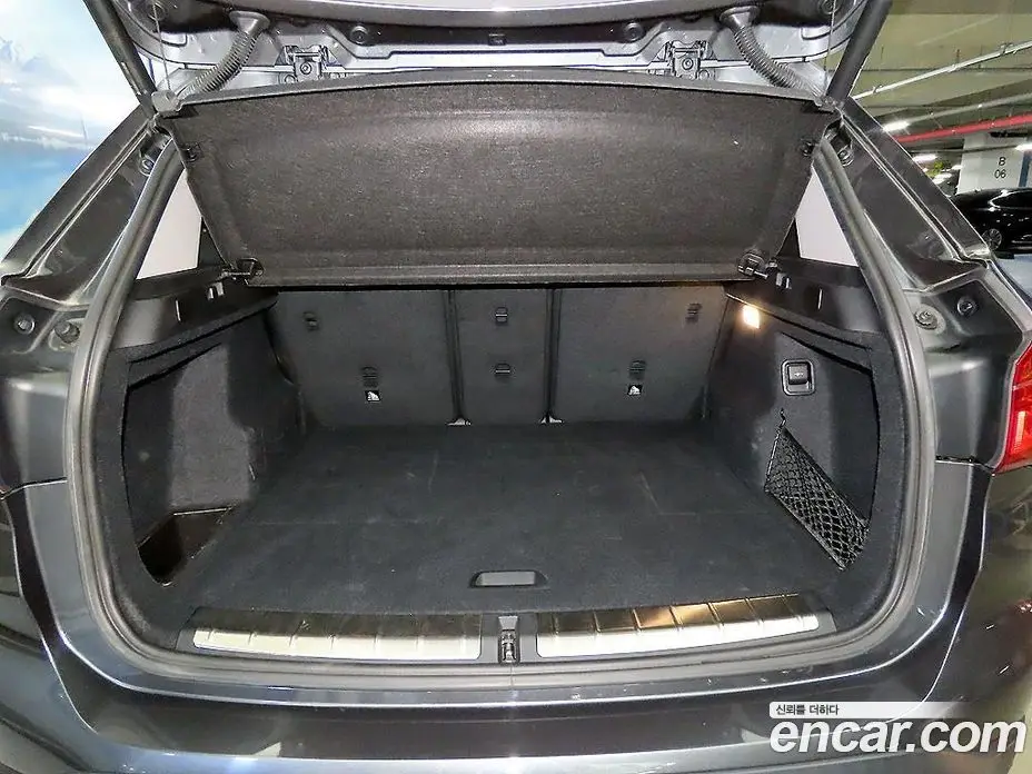 BMW X1 2022 2.0 автомат (гидро), фото 18