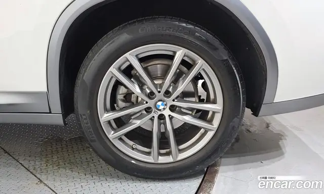 BMW X4 2020 2.0 автомат (гидро), миниатюра 7