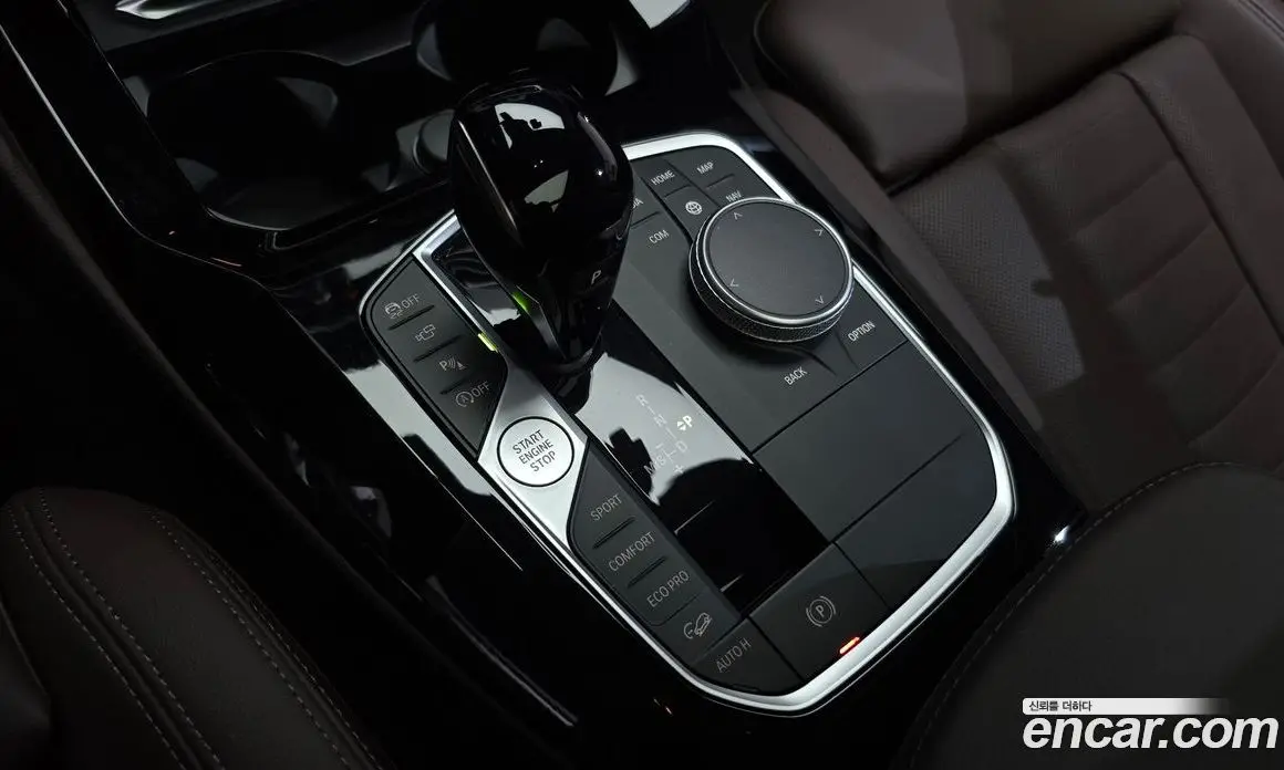 BMW X4 2023 2.0 автомат (гидро), фото 12
