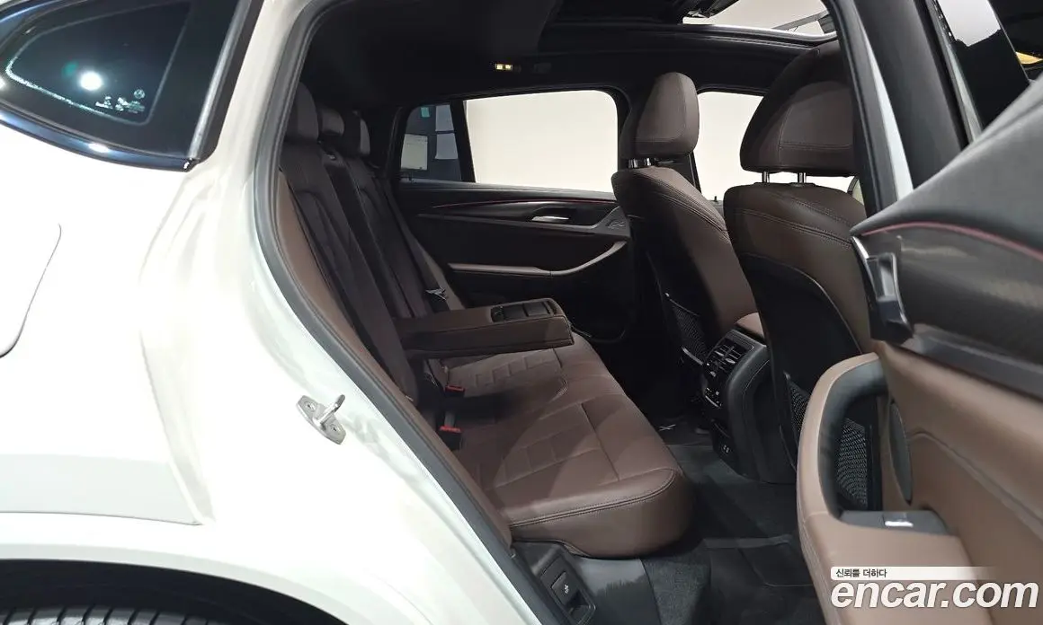 BMW X4 2023 2.0 автомат (гидро), фото 18