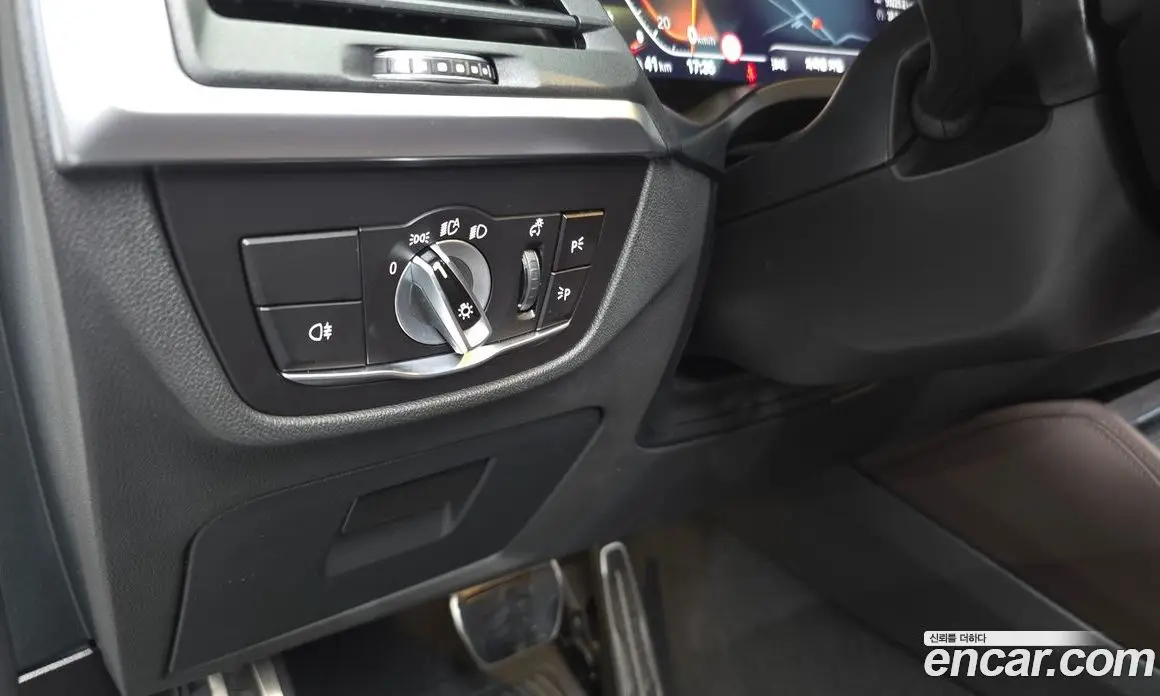BMW X4 2023 2.0 автомат (гидро), фото 29