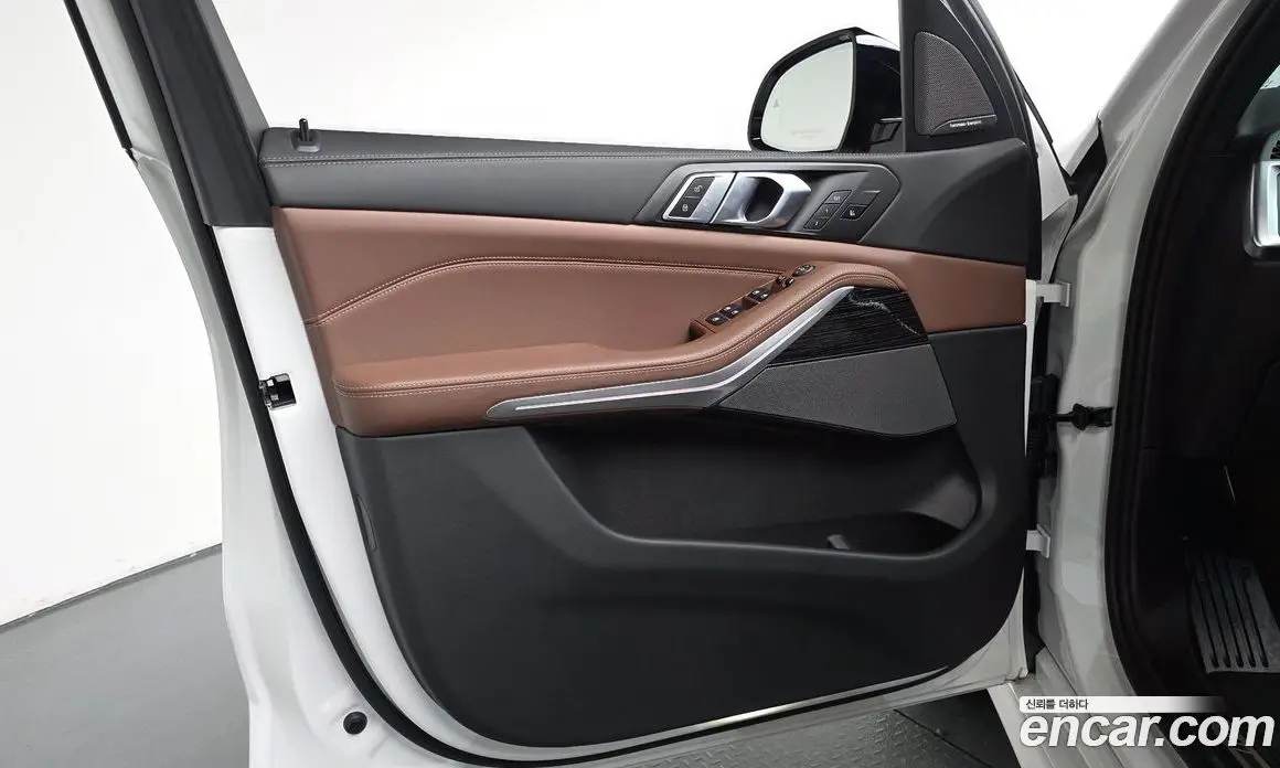 BMW X5 2024 3.0 автомат (гидро), фото 13