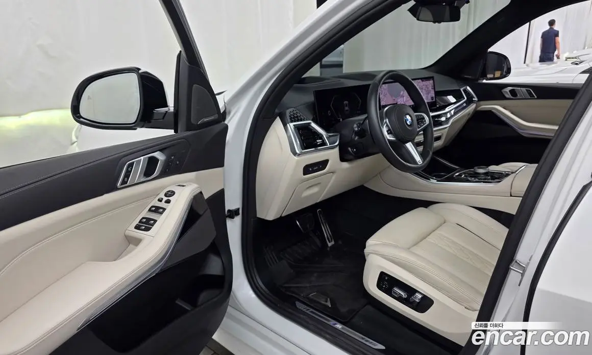 BMW X5 2025 3.0 автомат (гидро), фото 13