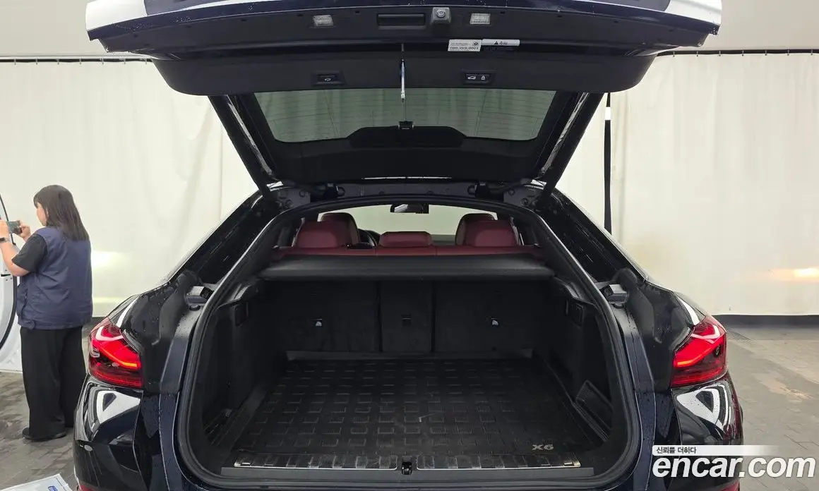 BMW X6 2021 3.0 автомат (гидро), фото 26
