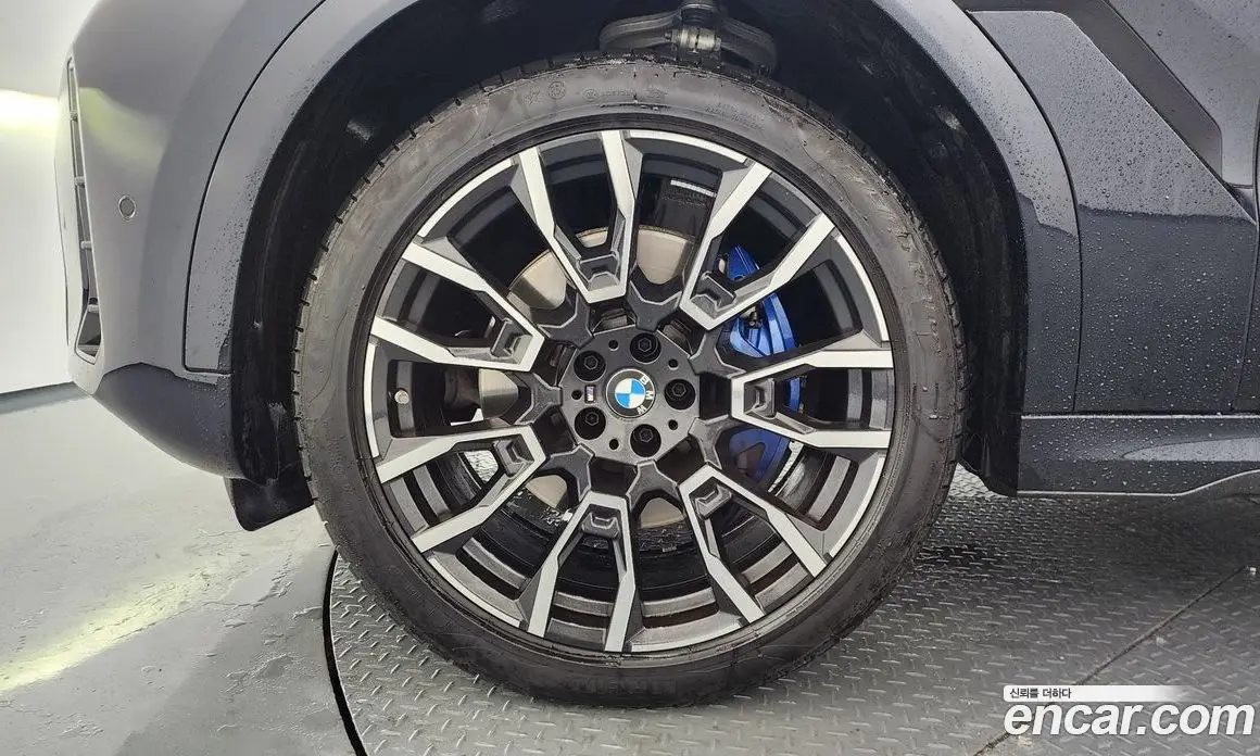 BMW X6 2025 3.0 автомат (гидро), фото 5
