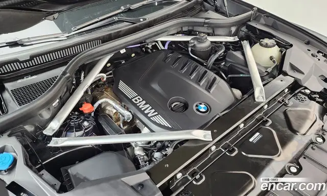 BMW X6 2025 3.0 автомат (гидро), миниатюра 6