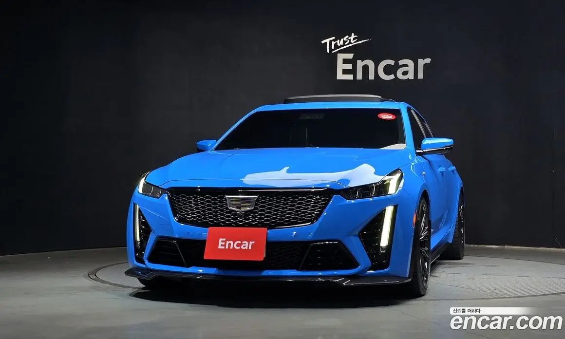 Cadillac CT5-V 2023 6.2 автомат (гидро), фото 3