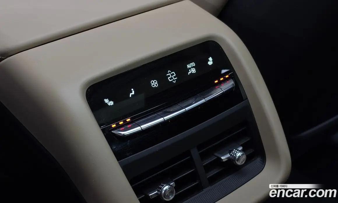 Cadillac Lyriq 2024 0.3 автомат (гидро), фото 25
