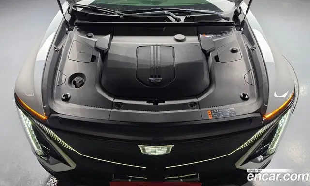 Cadillac Lyriq 2024 0.3 автомат (гидро), миниатюра 6