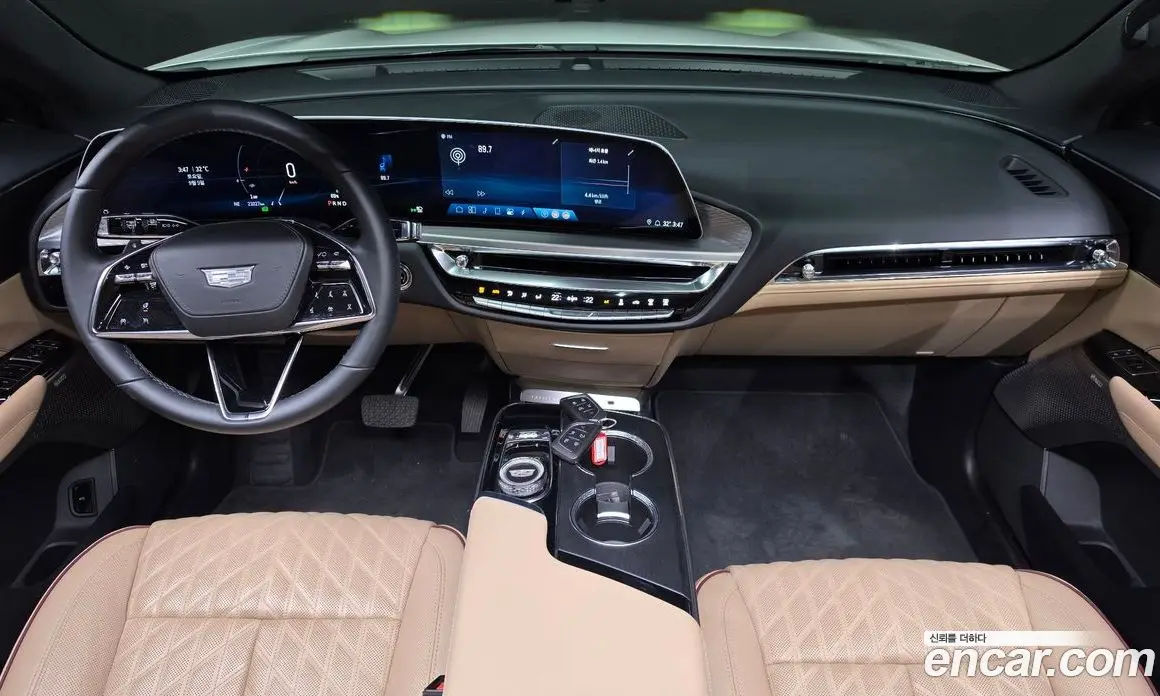Cadillac Lyriq 2024 0.3 автомат (гидро), фото 10
