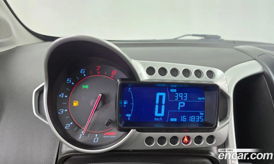 Chevrolet Aveo 2014 1.4 автомат (гидро), фото 8