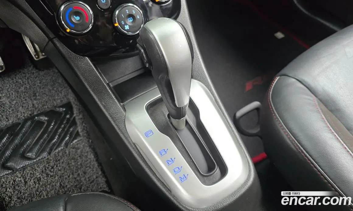 Chevrolet Aveo 2014 1.4 автомат (гидро), фото 9