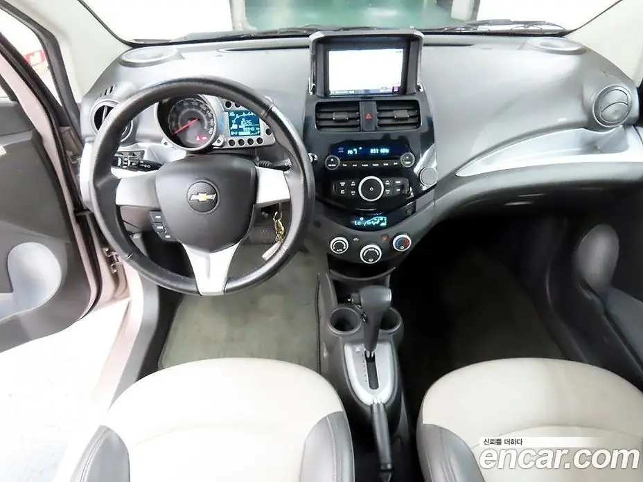 Chevrolet Spark 2012 1.0 автомат (гидро), фото 7