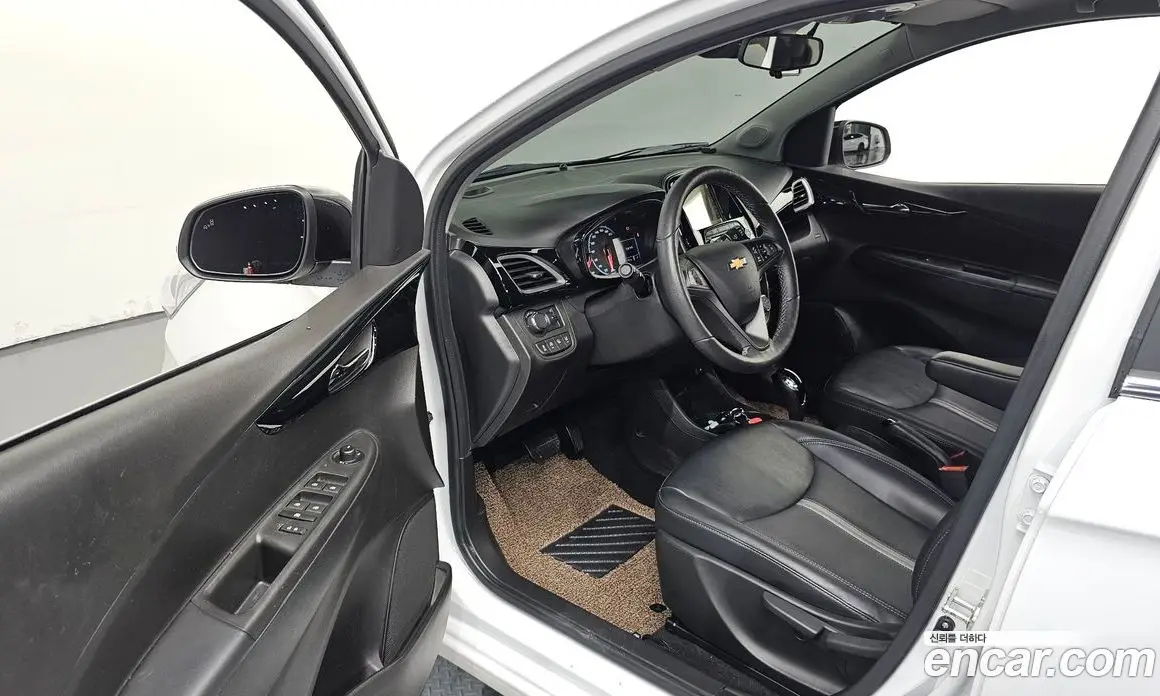 Chevrolet Spark 2019 1.0 автомат (гидро), фото 13