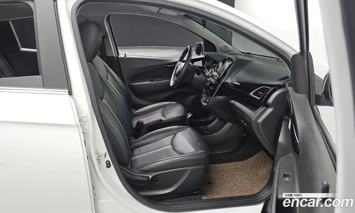 Chevrolet Spark 2019 1.0 автомат (гидро), фото 16