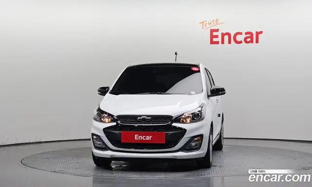 Chevrolet Spark 2019 1.0 автомат (гидро), миниатюра 3