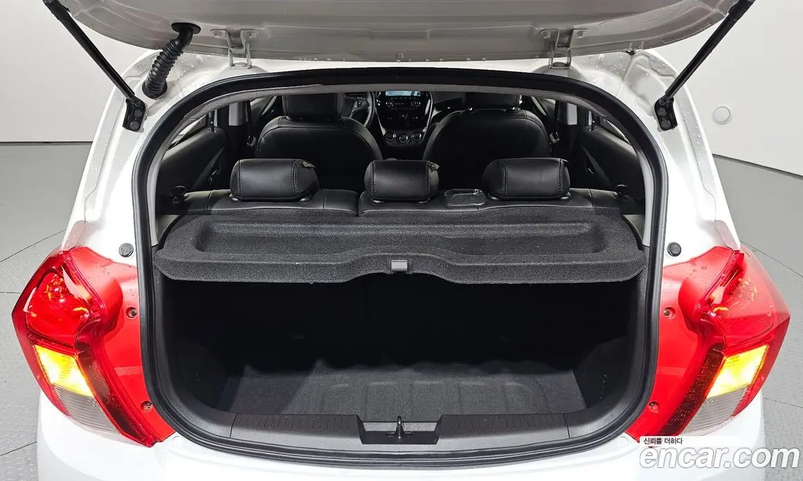 Chevrolet Spark 2019 1.0 автомат (гидро), фото 23