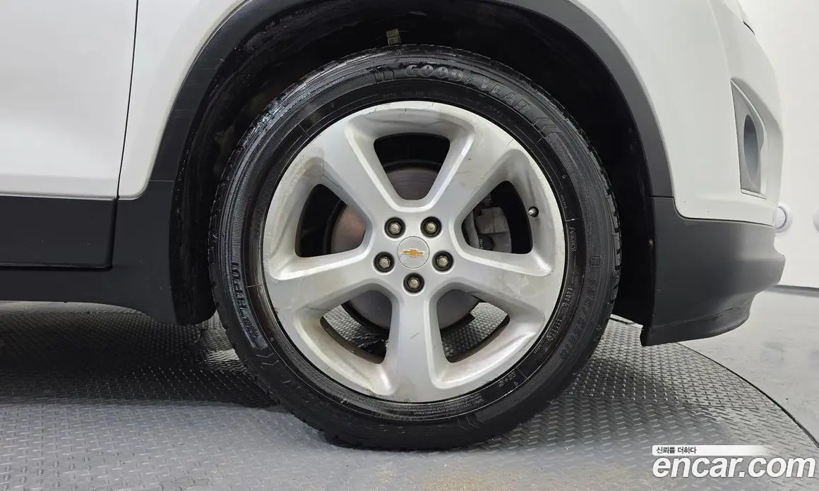 Chevrolet Trax 2015 1.4 автомат (гидро), фото 7