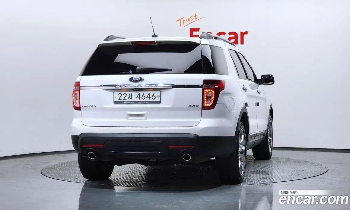 Ford Explorer 2014 3.5 автомат (гидро), фото 4