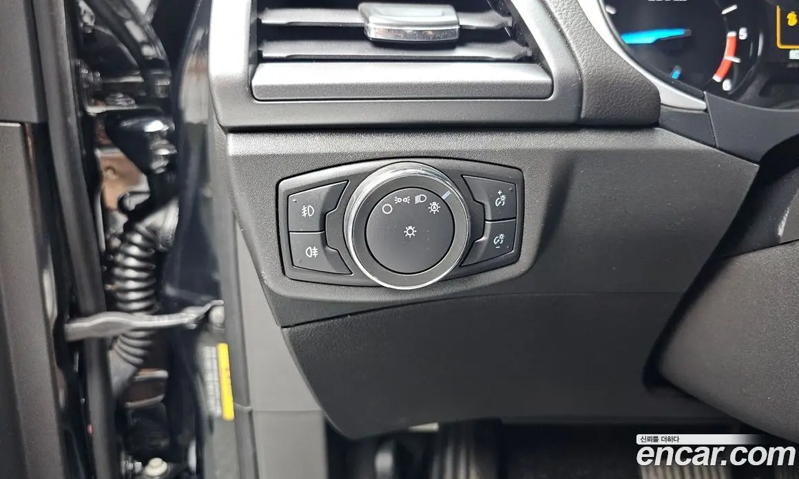 Ford Mondeo 2016 2.0 автомат (гидро), фото 19