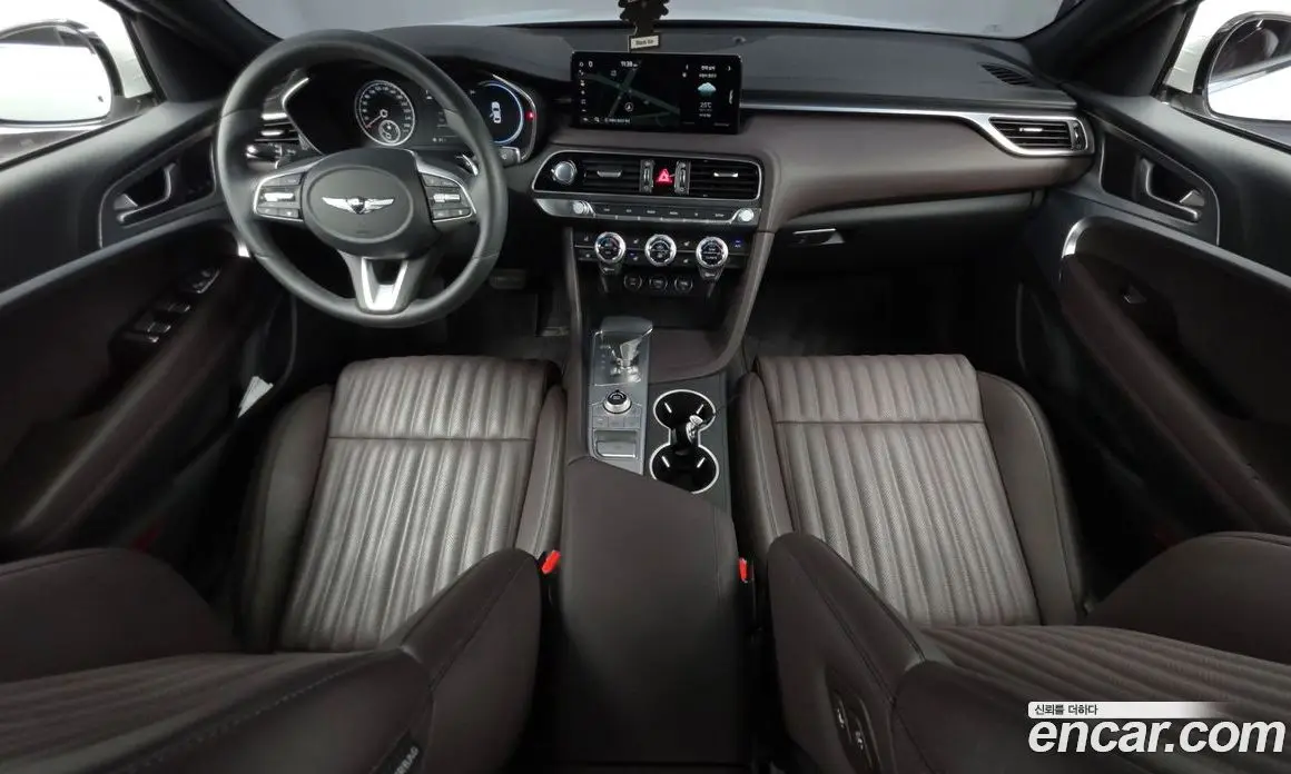 Genesis G70 2023 2.0 автомат (гидро), фото 7
