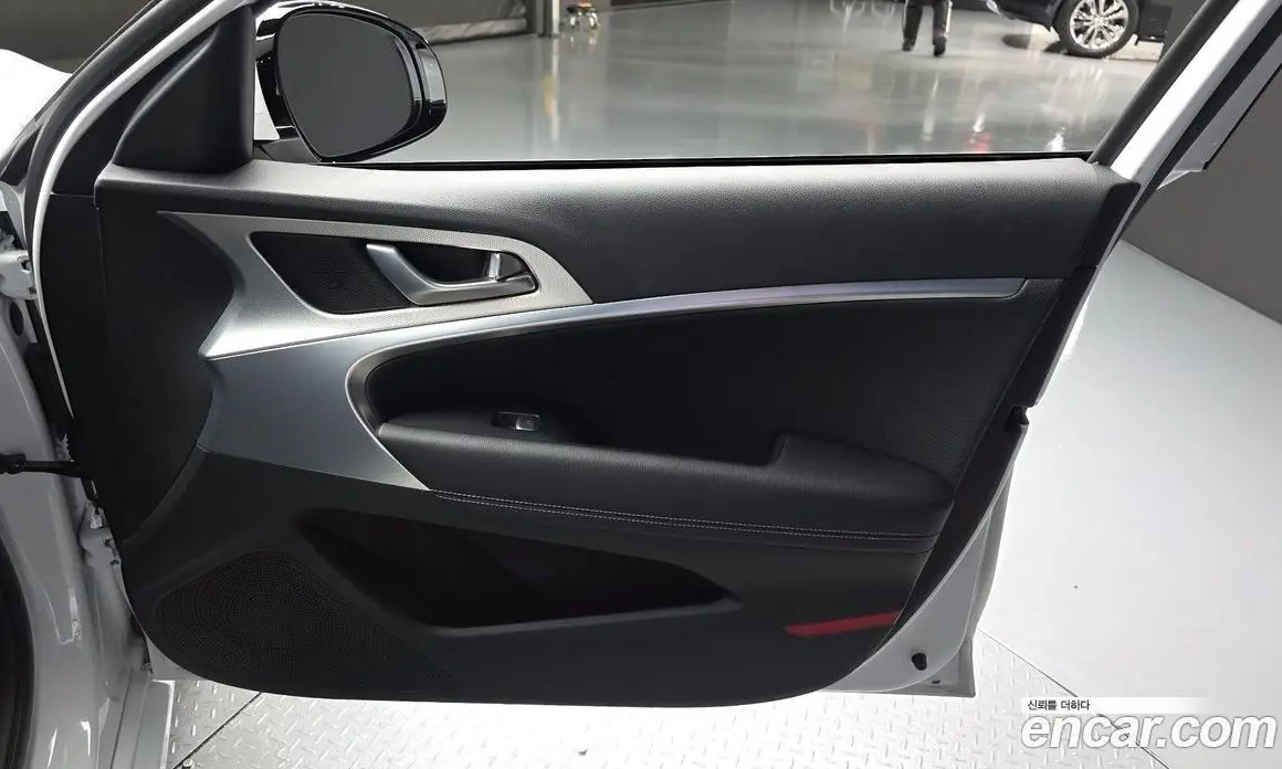 Genesis G70 2023 2.5 автомат (гидро), фото 14