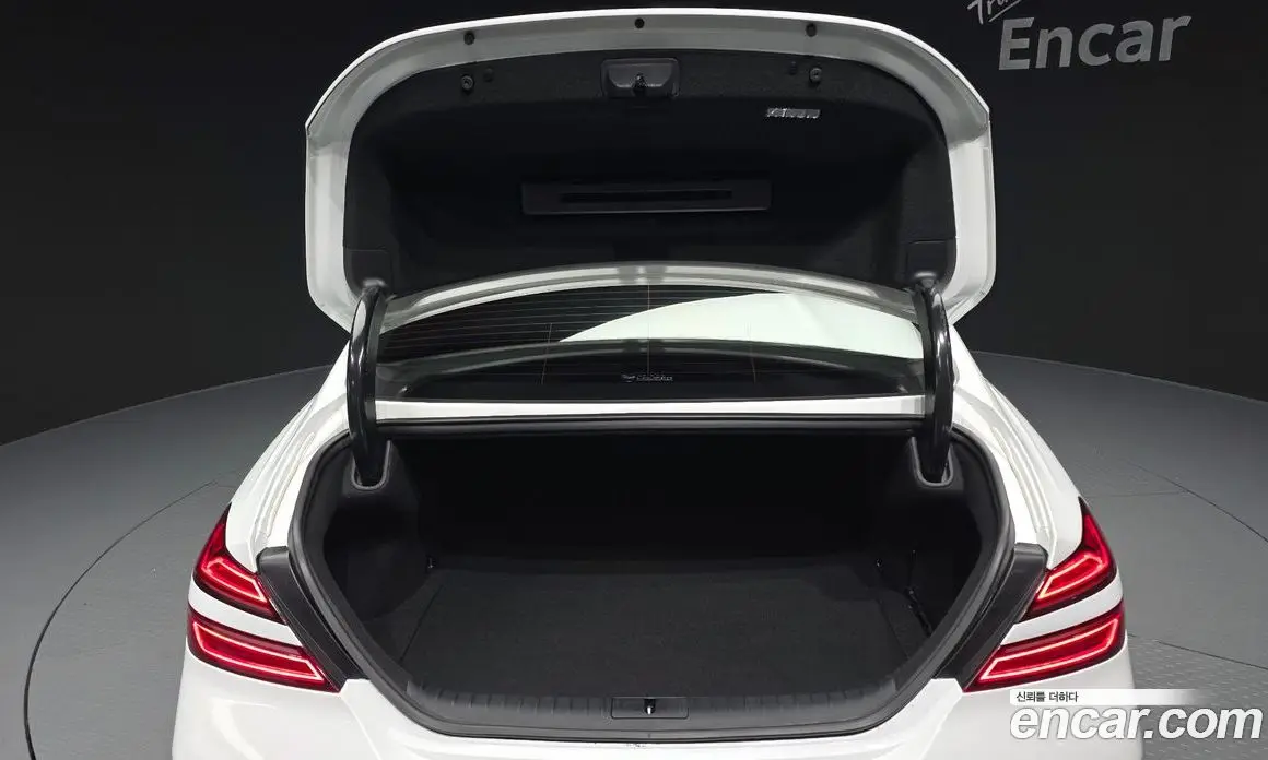 Genesis G70 2023 2.5 автомат (гидро), фото 26