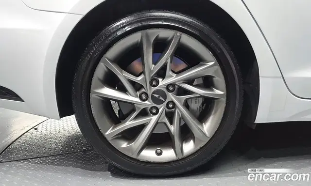 Genesis G70 2023 2.5 автомат (гидро), миниатюра 5