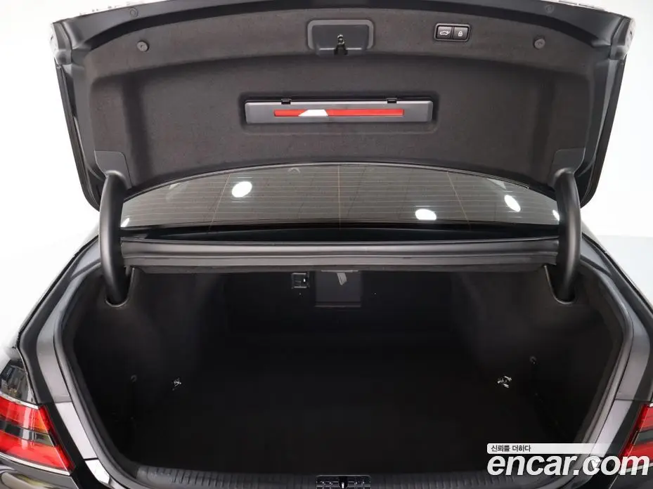 Genesis G90 2021 3.8 автомат (гидро), фото 18