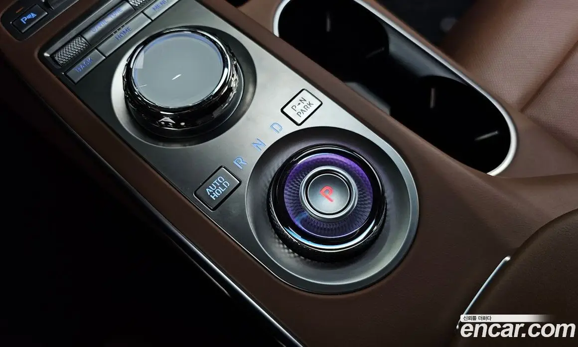 Genesis GV70 2021 2.5 автомат (гидро), фото 12