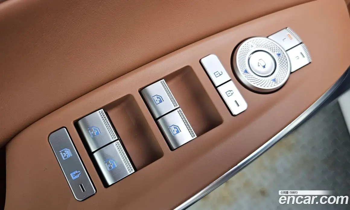 Genesis GV70 2021 2.5 автомат (гидро), фото 30