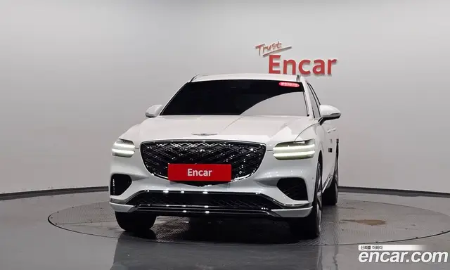 Genesis GV70 2024 2.5 автомат (гидро), миниатюра 2
