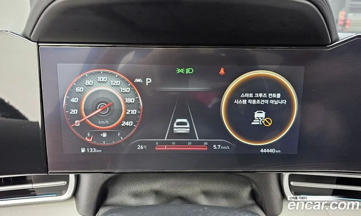 Hyundai Avante 2023 1.6 автомат (гидро), фото 8