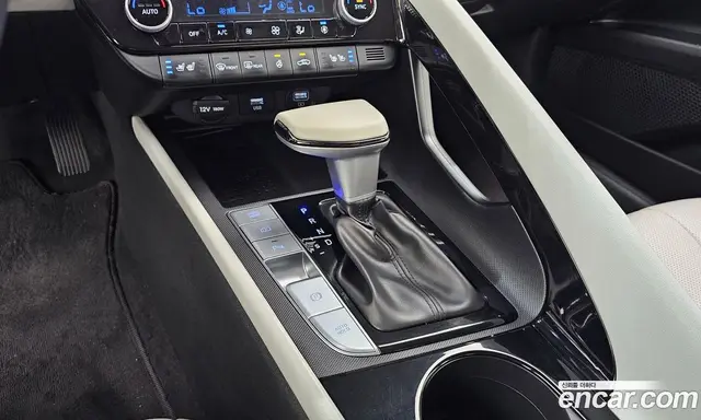 Hyundai Avante 2023 1.6 автомат (гидро), миниатюра 9