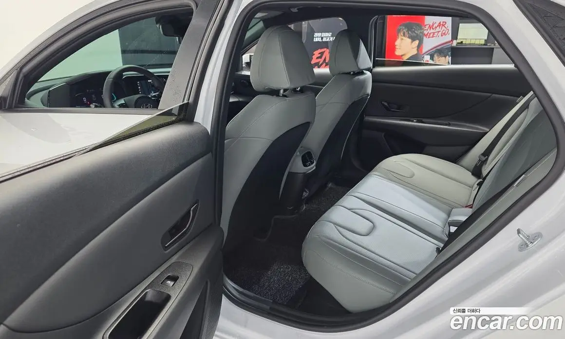 Hyundai Avante 2025 1.6 автомат (гидро), фото 16