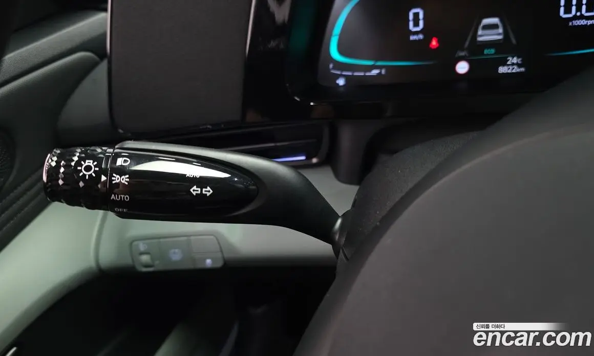 Hyundai Avante 2025 1.6 автомат (гидро), фото 29