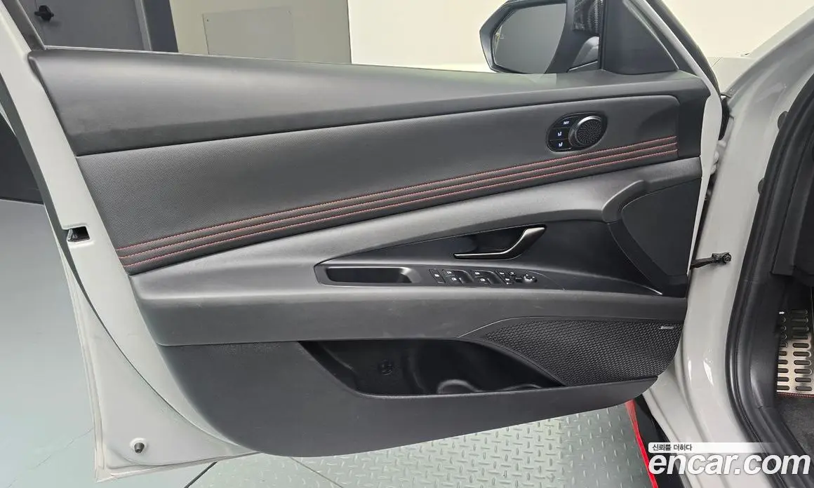 Hyundai Avante 2025 1.6 автомат (гидро), фото 14