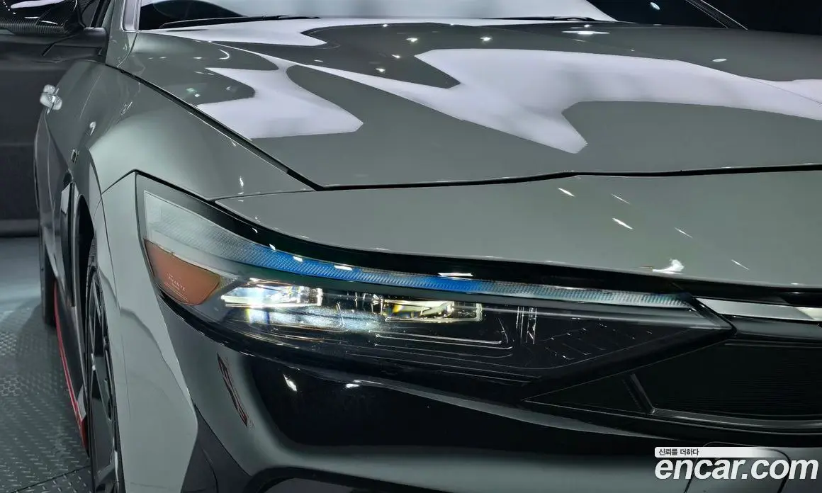 Hyundai Avante 2025 1.6 автомат (гидро), фото 8