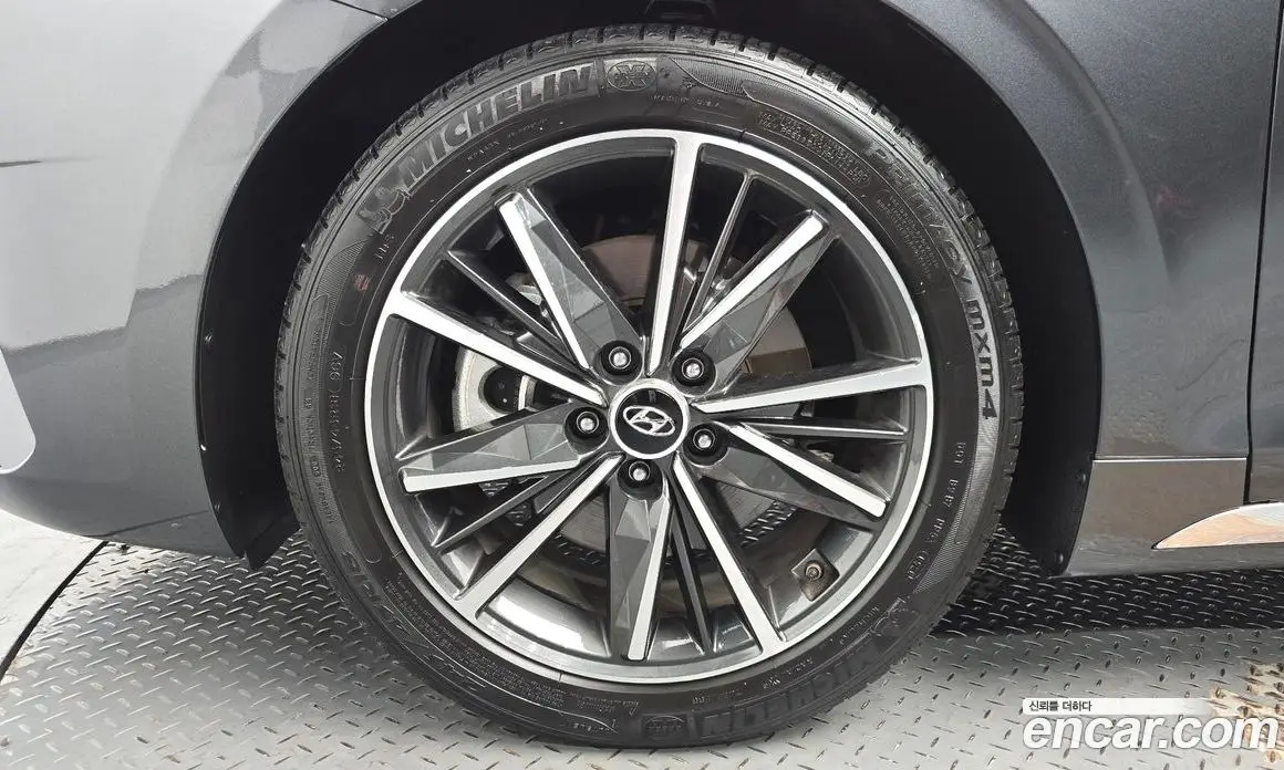 Hyundai Grandeur 2020 2.5 автомат (гидро), фото 4