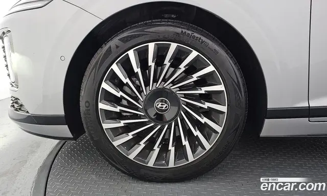 Hyundai Grandeur 2023 2.5 автомат (гидро), миниатюра 5