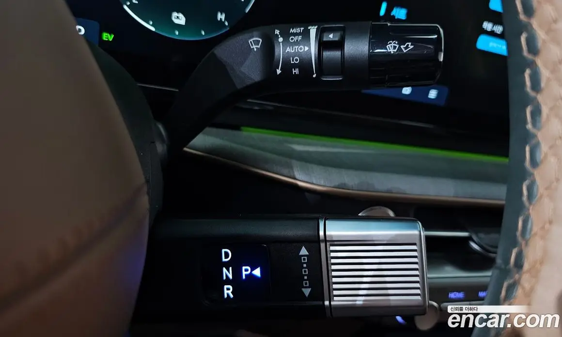 Hyundai Grandeur 2023 1.6 автомат (гидро), фото 11