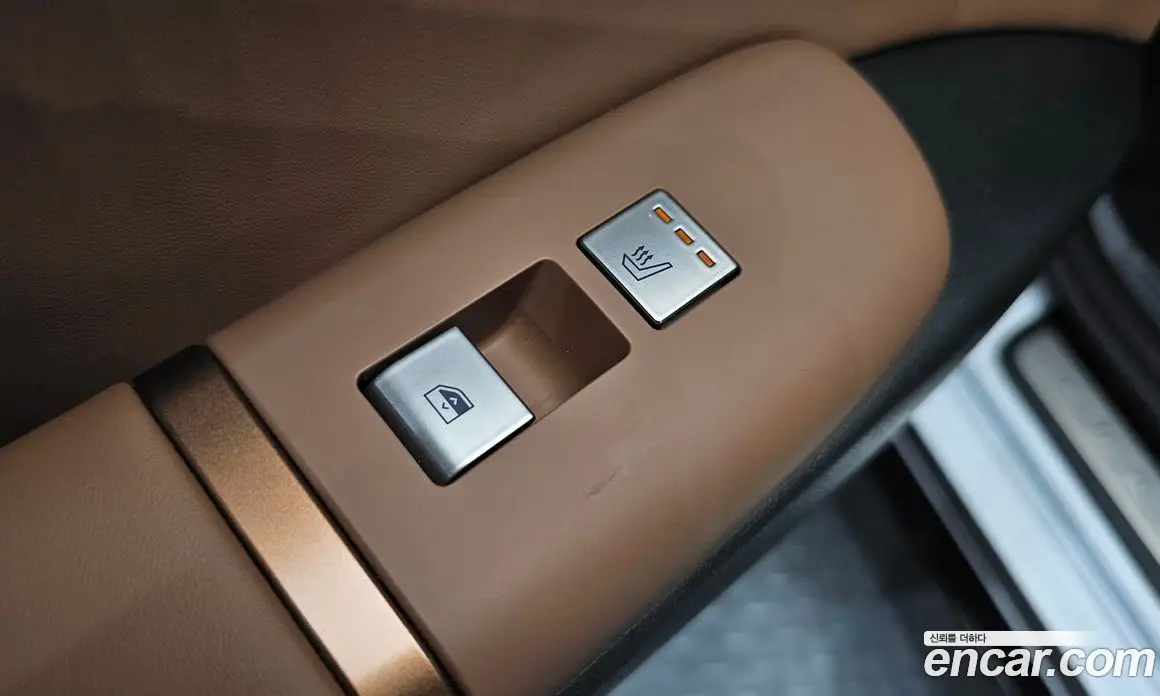 Hyundai Grandeur 2023 1.6 автомат (гидро), фото 25