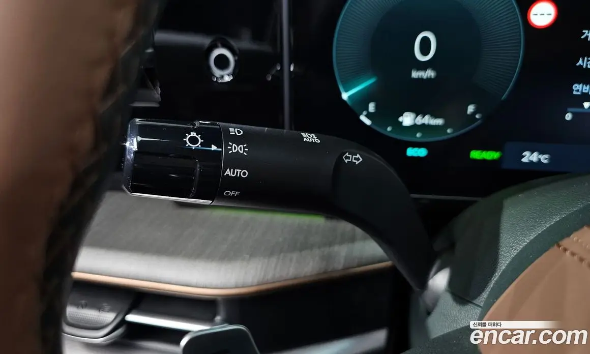 Hyundai Grandeur 2023 1.6 автомат (гидро), фото 26