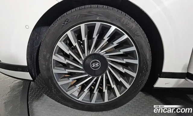 Hyundai Grandeur 2023 1.6 автомат (гидро), миниатюра 4