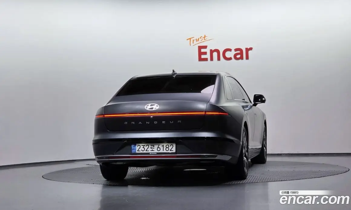 Hyundai Grandeur 2023 1.6 автомат (гидро), фото 4