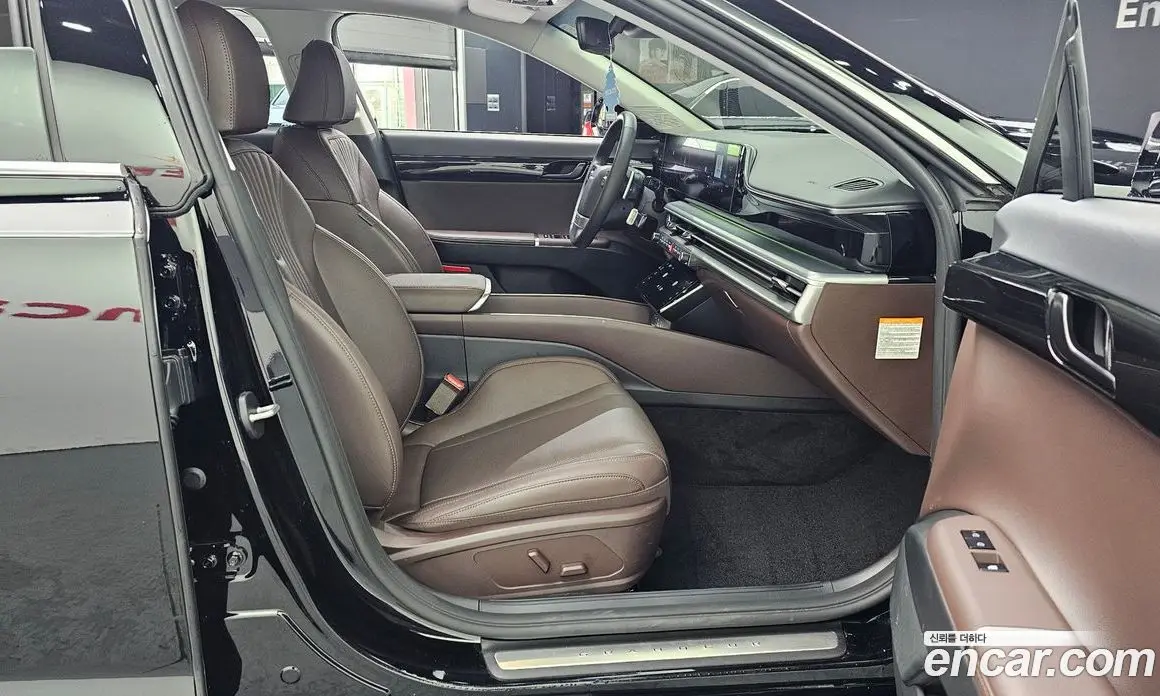 Hyundai Grandeur 2024 1.6 автомат (гидро), фото 16