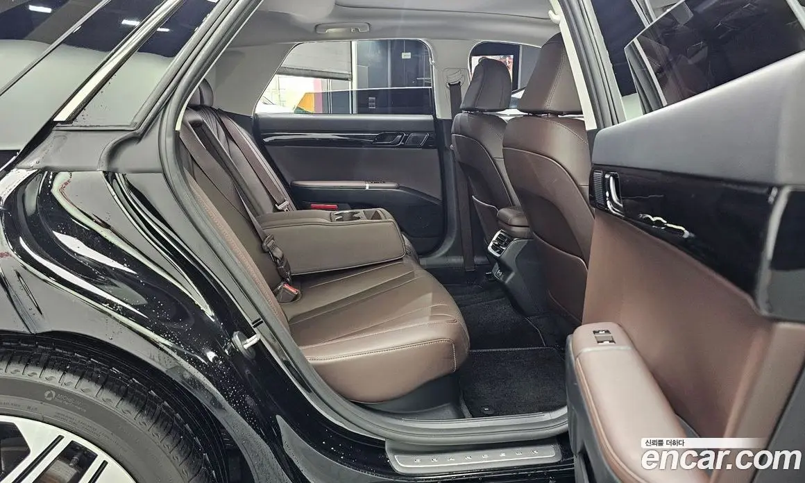 Hyundai Grandeur 2024 1.6 автомат (гидро), фото 17